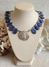 Oceans Allure Neckless